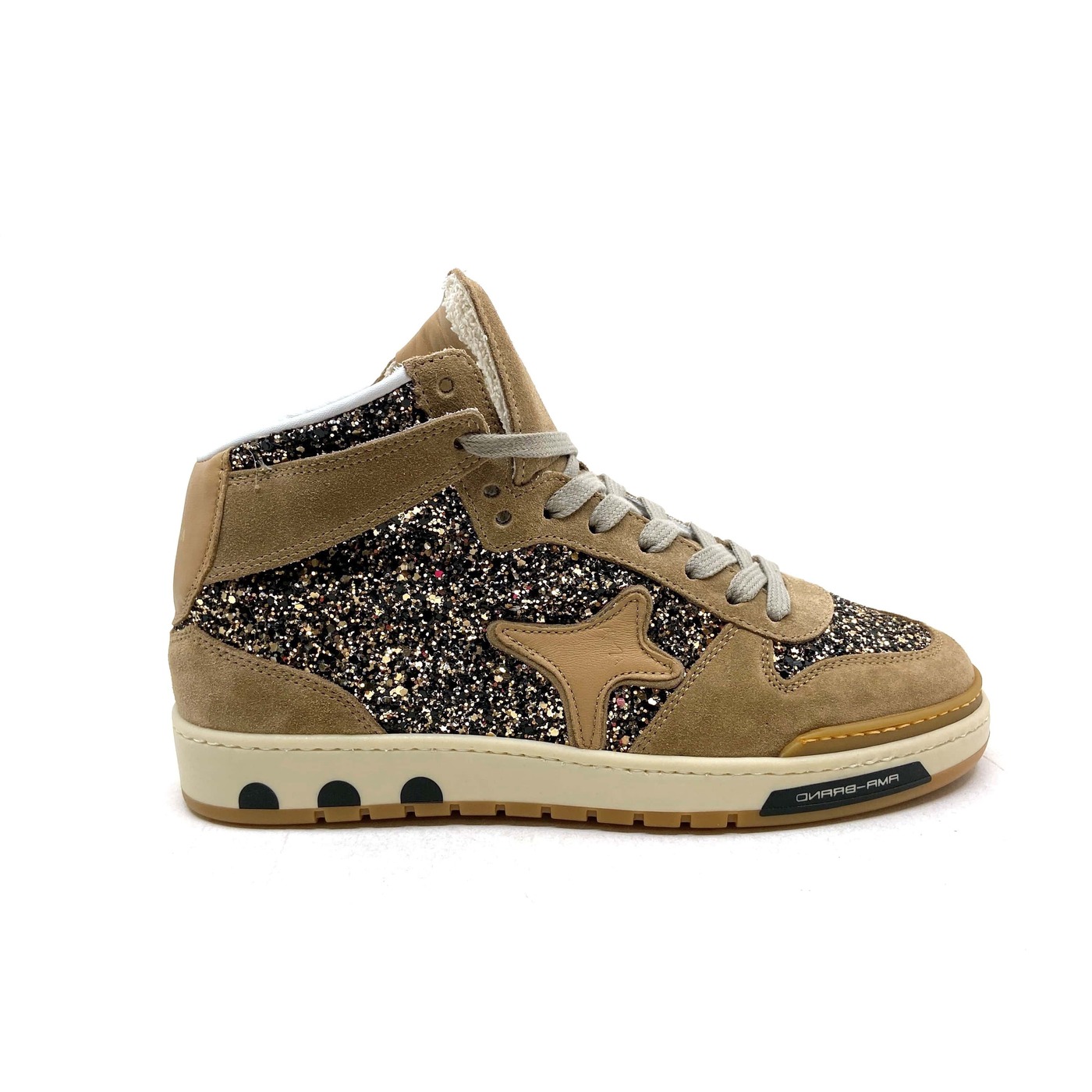 Ama Brand sneaker beige