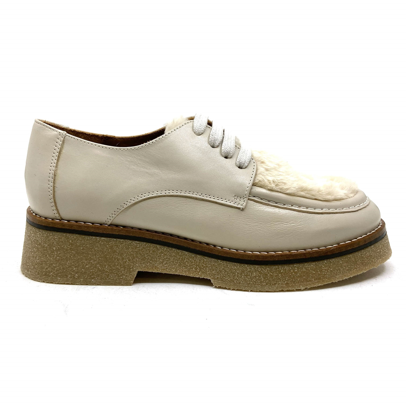 CTWLK veterschoen beige