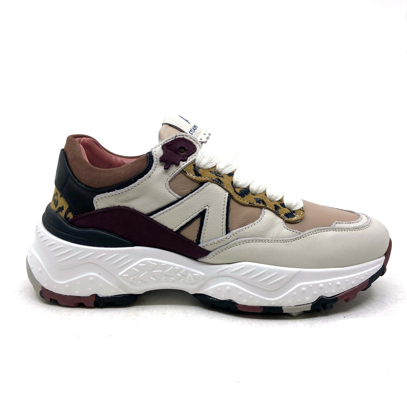 Accademia 72 sneaker beige