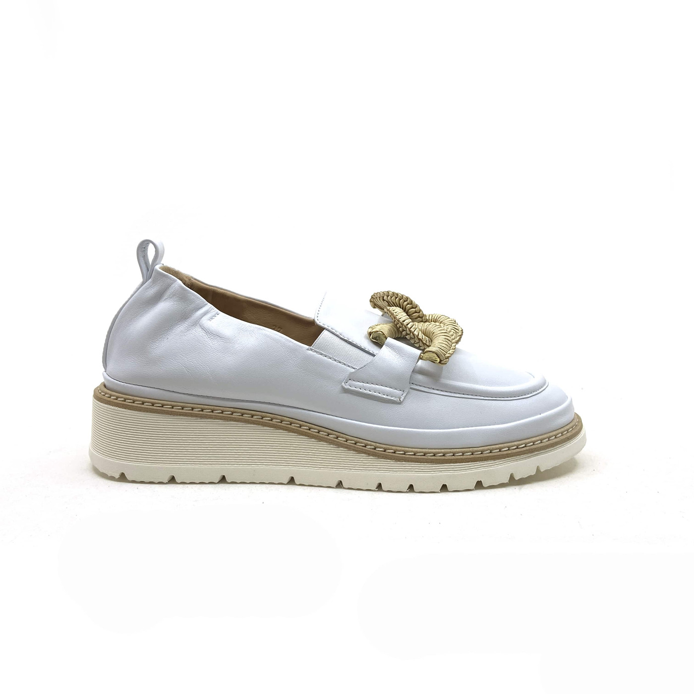 Xsa moccasin wit