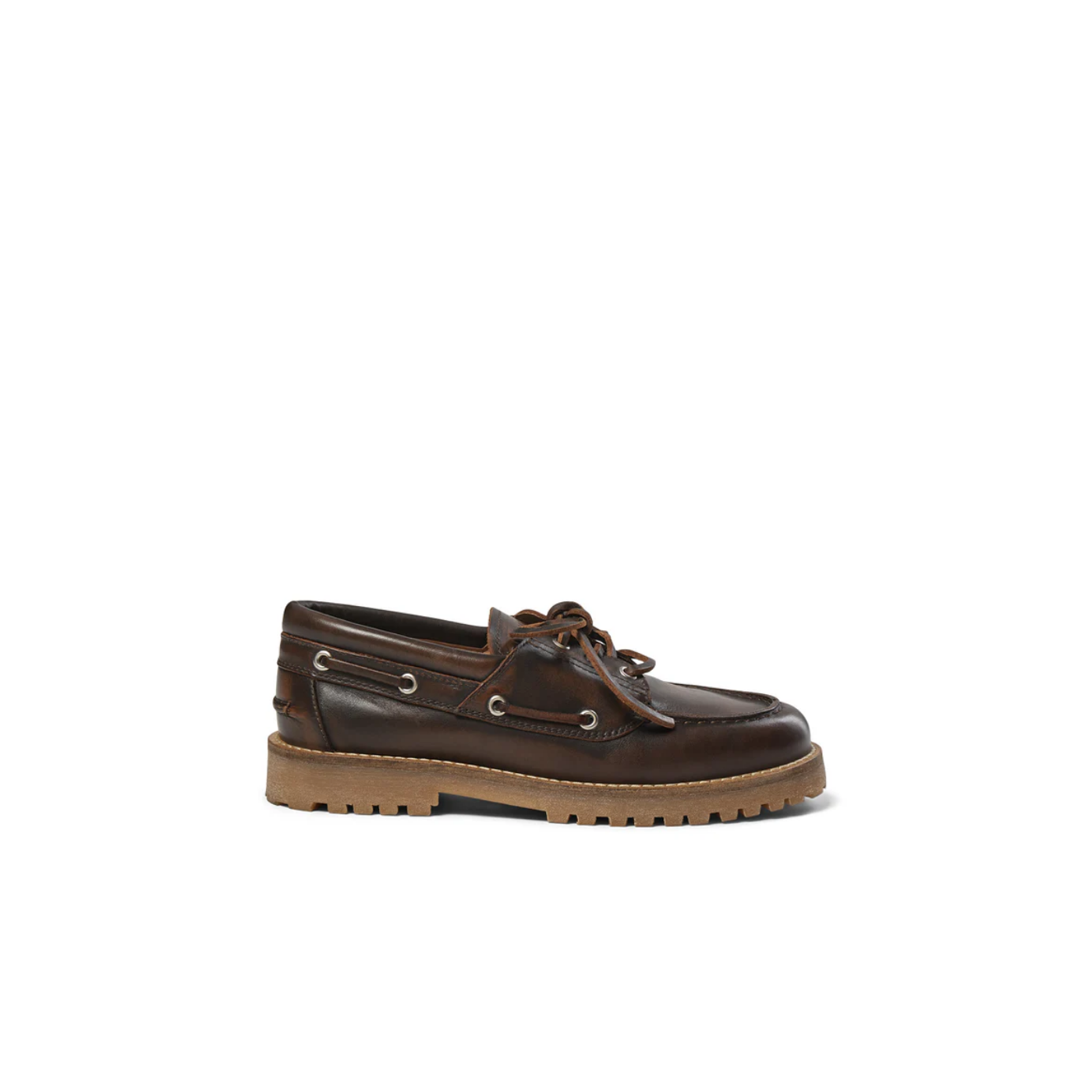 Pavement moccasin bruin